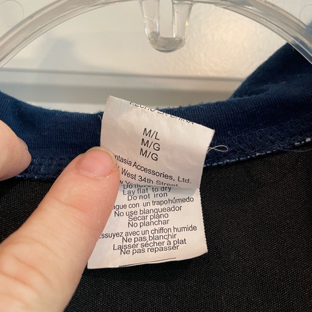 💦 100% Waterproof Jacket - Picture 8 of 8